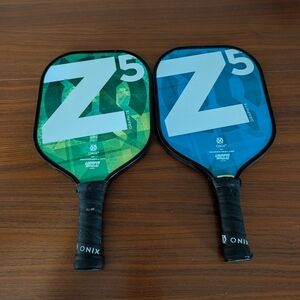 Onix Sports Blue Z5 Graphite Pickleball Paddle Pre Owned